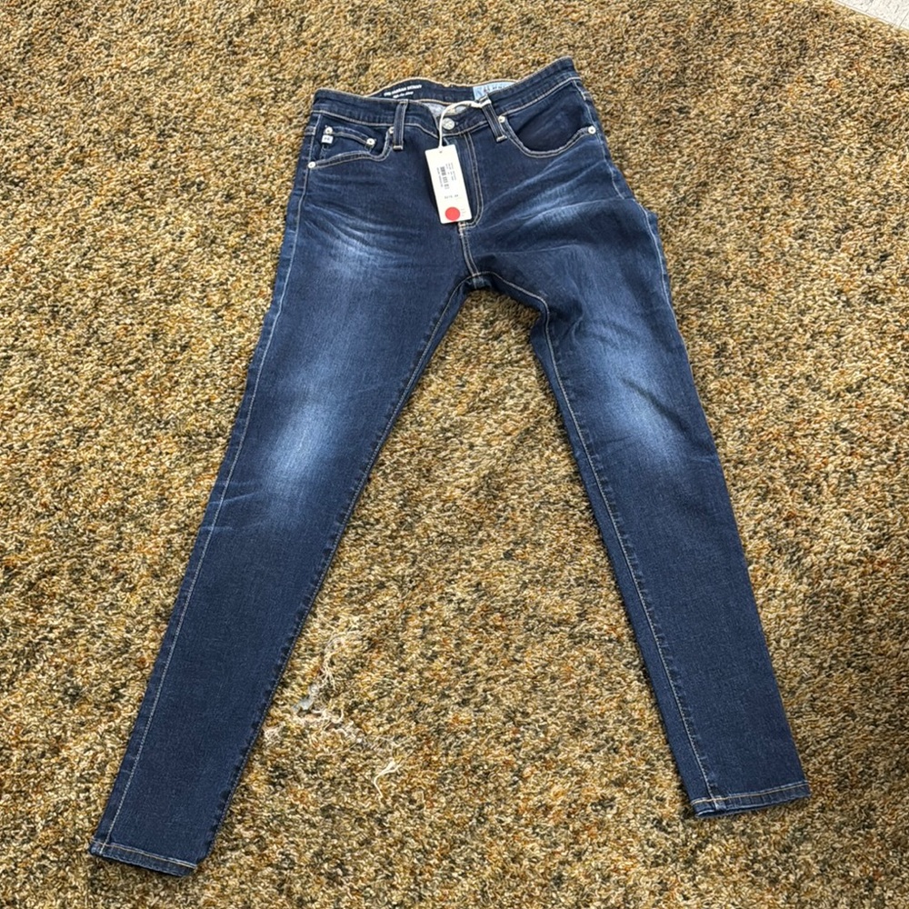 AG the Farrah skinny jean Women's Blue Skinny Jeans NWT